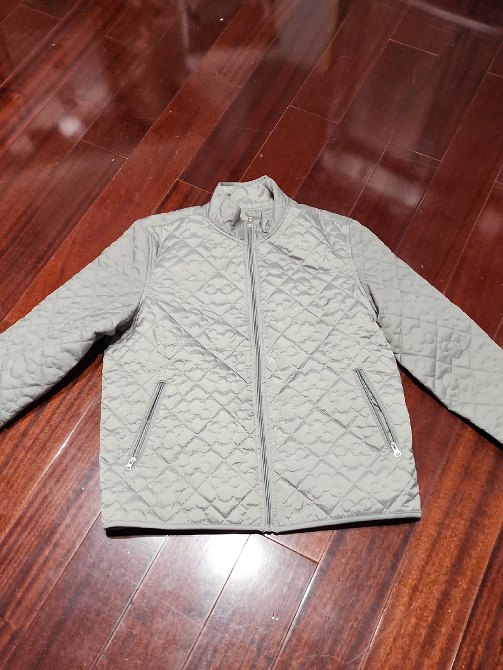 Disney World Gray Mickey Mouse Quilted lightweight Jacket women’s sz M
